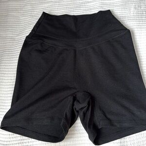 P’tula Bare Shorts 4” Sz M Black